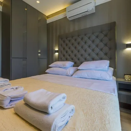 Del Mar 5 アパート