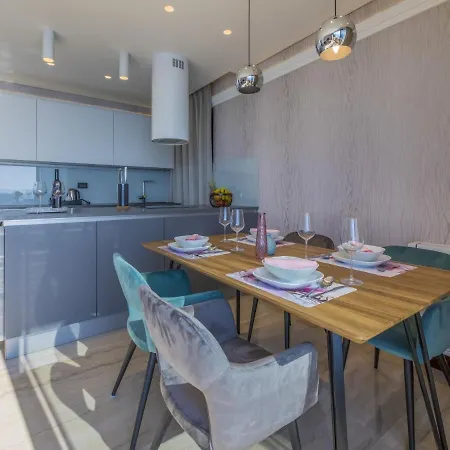 Del Mar 5 크리크베니카