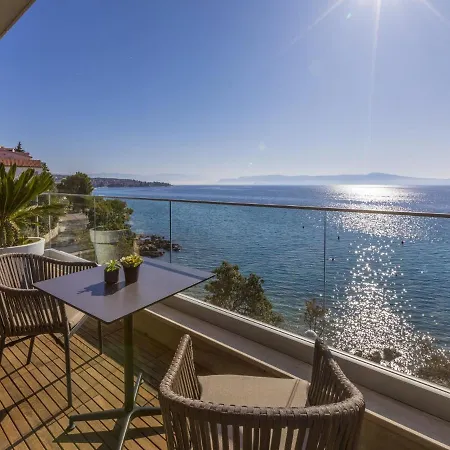 Apartamento Del Mar 5 *