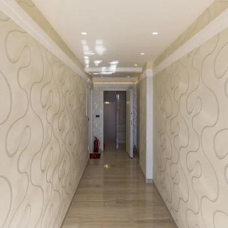 아파트 Del Mar 5 *